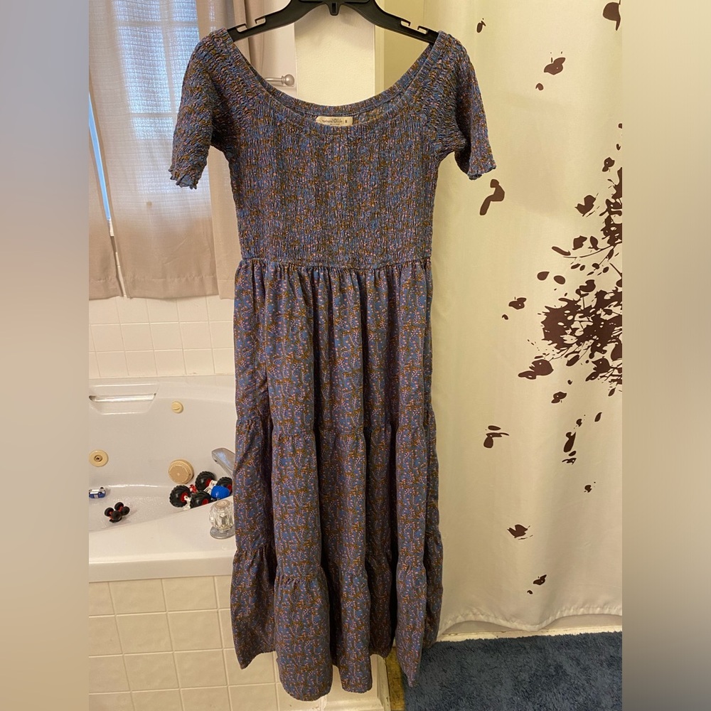 NATURAL LIFE midi length dress - size M